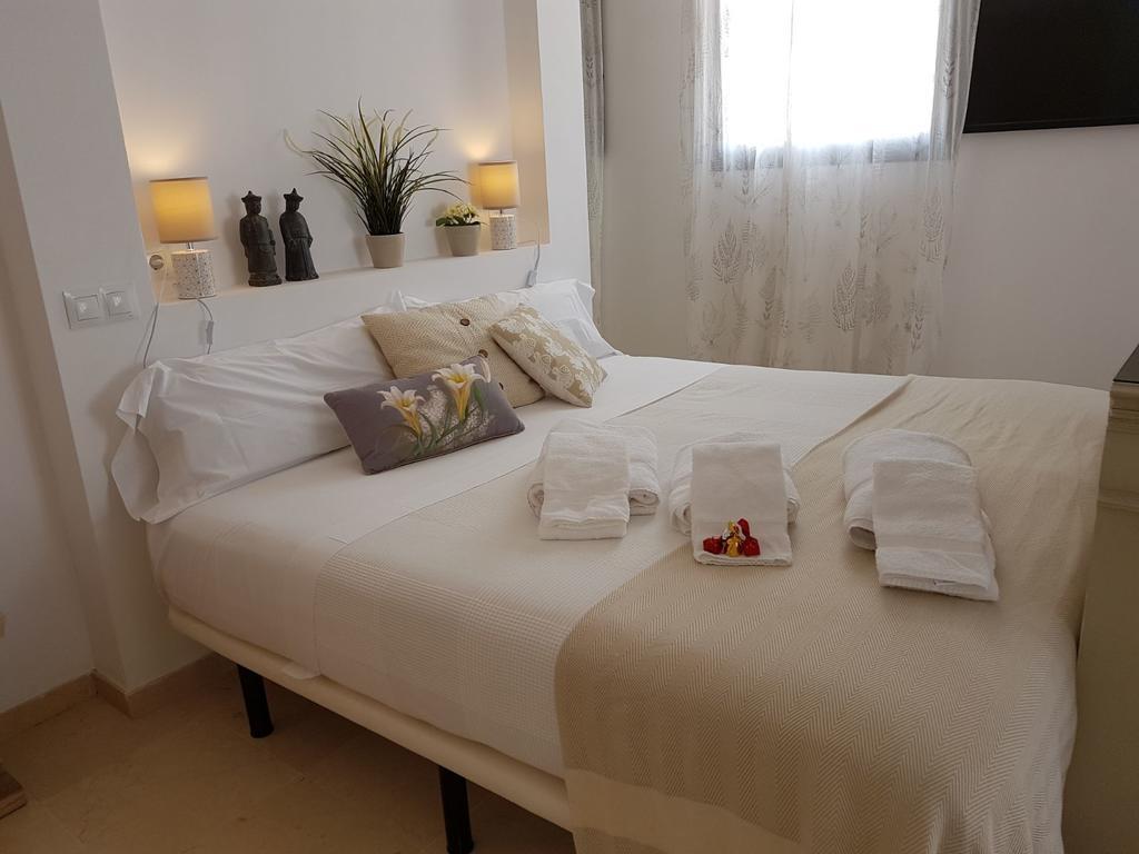 Dreamsapt Jovellanos Apartment Sevilla Bagian luar foto